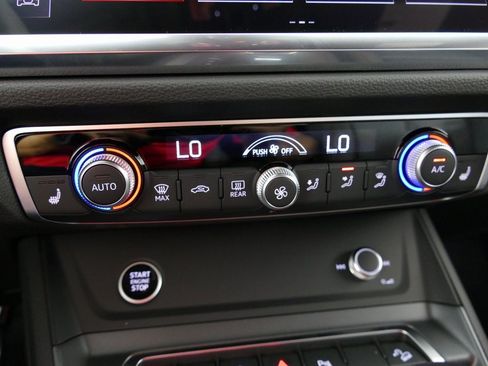 New 2025 Audi Q3 2.0T Premium Plus image 19