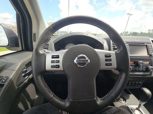 Used 2021 Nissan Frontier PRO-4X w/ Pro-4x Utility Package AWD/4WD image 37