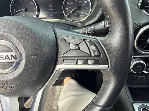 Used 2020 Nissan Sentra SV FWD image 28