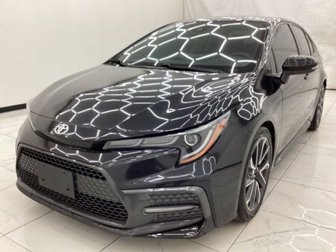 Used 2022 Toyota Corolla SE image 1