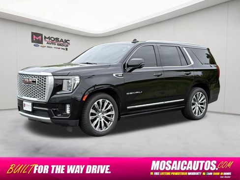 Used 2021 GMC Yukon Denali w/ Denali Ultimate Package AWD/4WD image 3