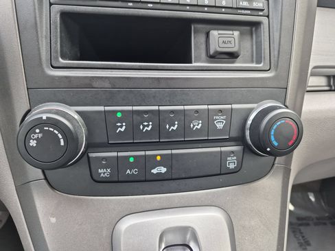 Used 2011 Honda CR-V LX image 17