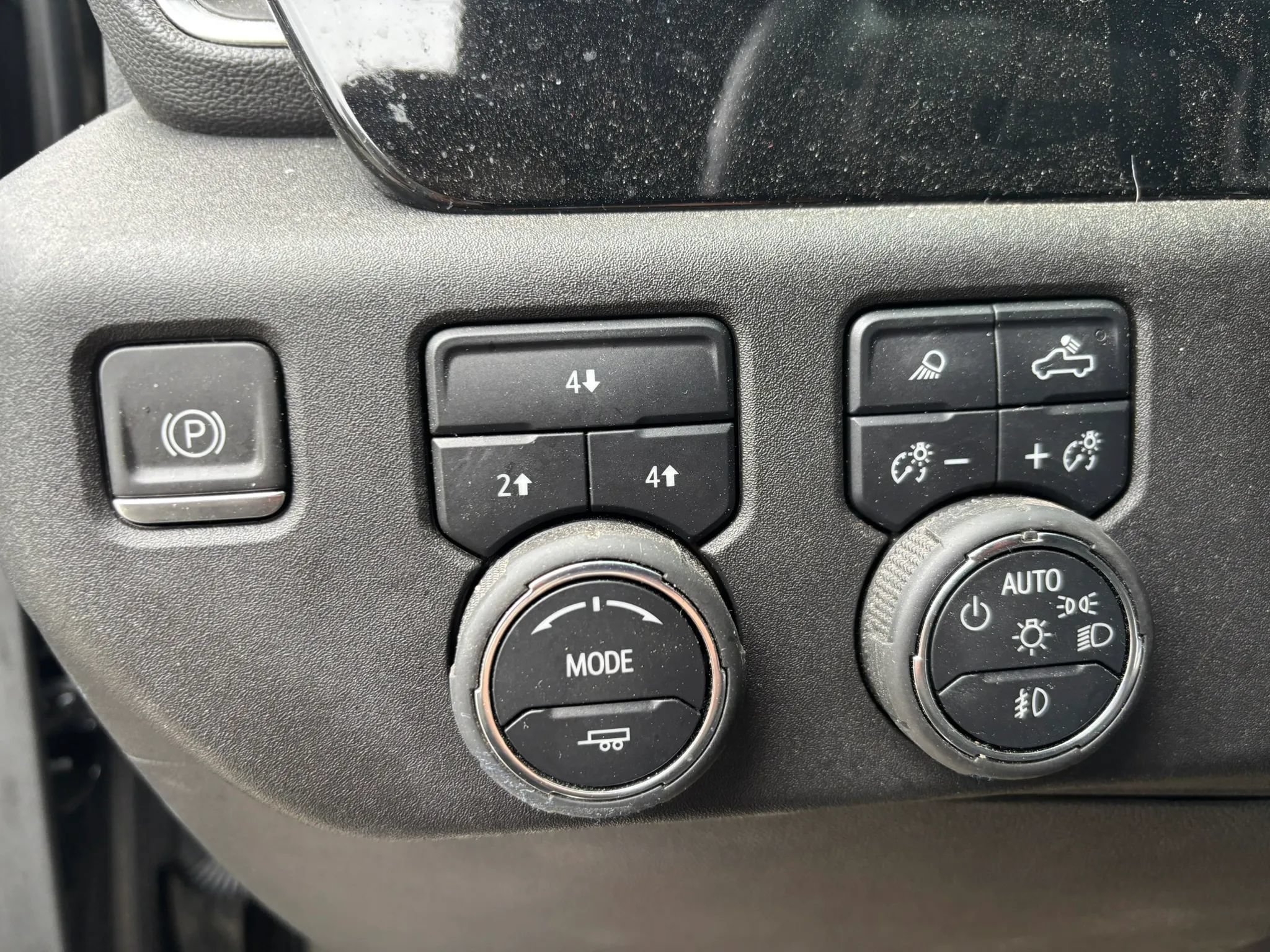 Used 2024 Chevrolet Silverado 3500 LT w/ Texas Edition AWD/4WD image 19