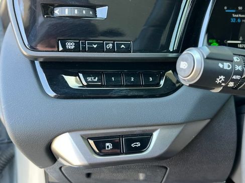 Used 2025 Lexus RX 350 w/ Convenience Package AWD/4WD image 37