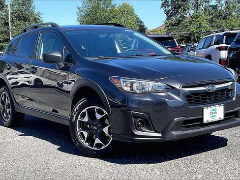 Used 2019 Subaru Crosstrek 2.0i AWD/4WD image 2