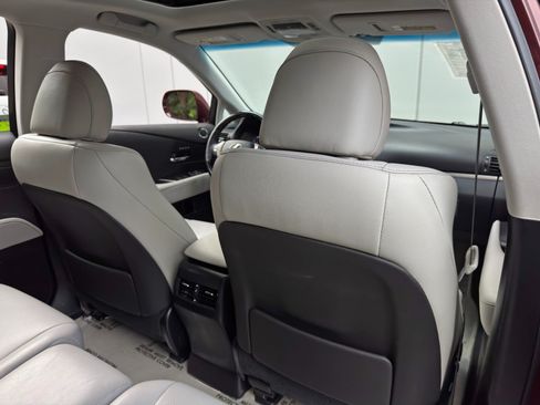 Used 2015 Lexus RX 450h FWD image 38
