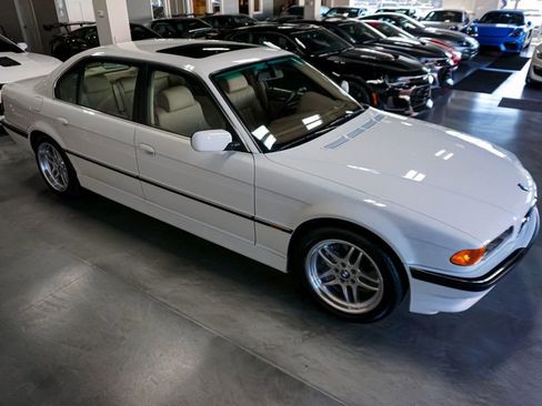 Used 1999 BMW 740iL image 53