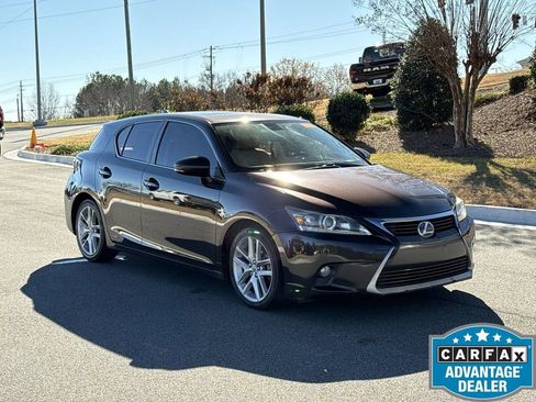 Used 2015 Lexus CT 200h image 8
