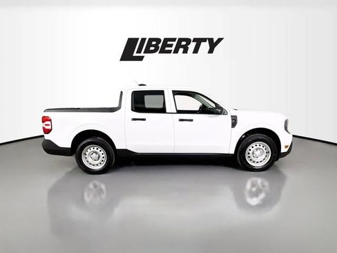 Used 2025 Ford Maverick XL w/ Equipment Group 101A image 8