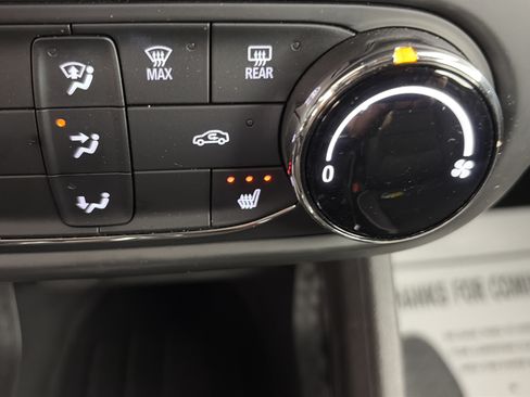 Used 2023 Chevrolet TrailBlazer RS FWD image 23