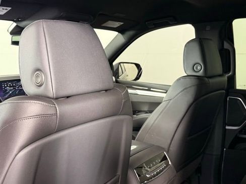 New 2026 Cadillac Escalade 4WD image 26
