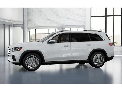 New 2025 Mercedes-Benz GLS 450 4MATIC image 36