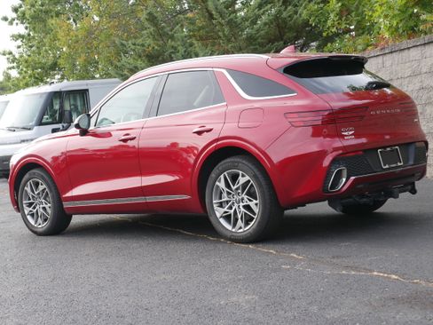 Certified 2025 Genesis GV70 2.5T image 4