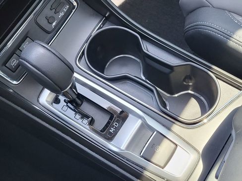 Used 2022 Subaru Ascent Onyx Edition image 17