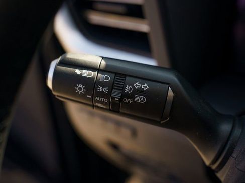 Used 2024 Lexus GX 550 w/ Accessory Package (2T) image 30