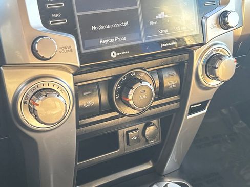 Used 2024 Toyota 4Runner SR5 image 23