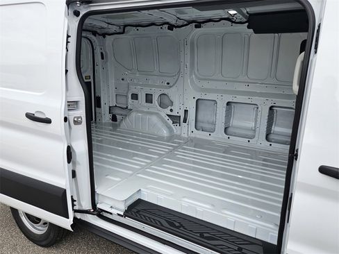 New 2025 Ford Transit 150 Low Roof image 28