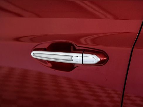 Used 2019 Cadillac XT5 Premium Luxury image 38