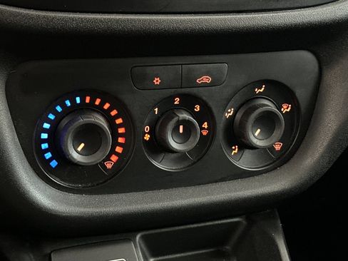 Used 2022 RAM ProMaster City Tradesman FWD image 19