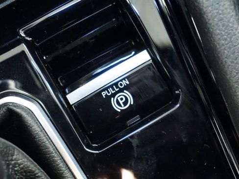 New 2026 Jeep Compass Limited image 41