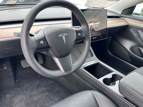Used 2023 Tesla Model Y Long Range image 13