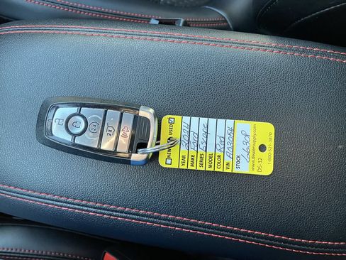 Used 2024 Ford Escape ST-Line w/ Tech Pack #1 AWD/4WD image 21