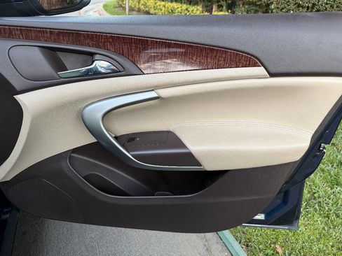 Used 2012 Buick Regal Leather image 24