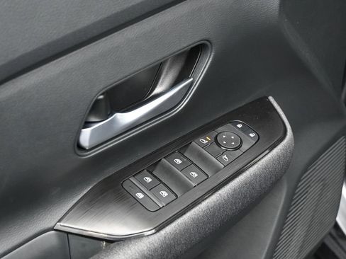 New 2026 Nissan Kicks SV w/ SV Premium Package AWD/4WD image 14