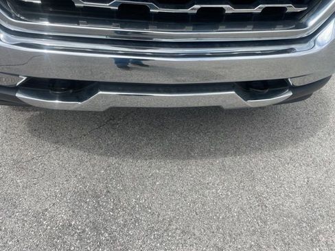 Used 2018 Chevrolet Silverado 1500 LTZ AWD/4WD image 4