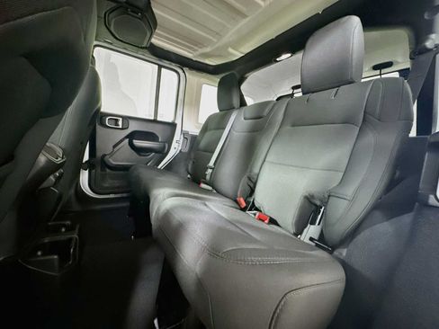Used 2021 Jeep Wrangler Unlimited Sport AWD/4WD image 21