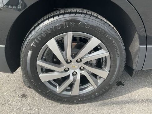 Certified 2023 Chevrolet Equinox LT AWD/4WD image 17