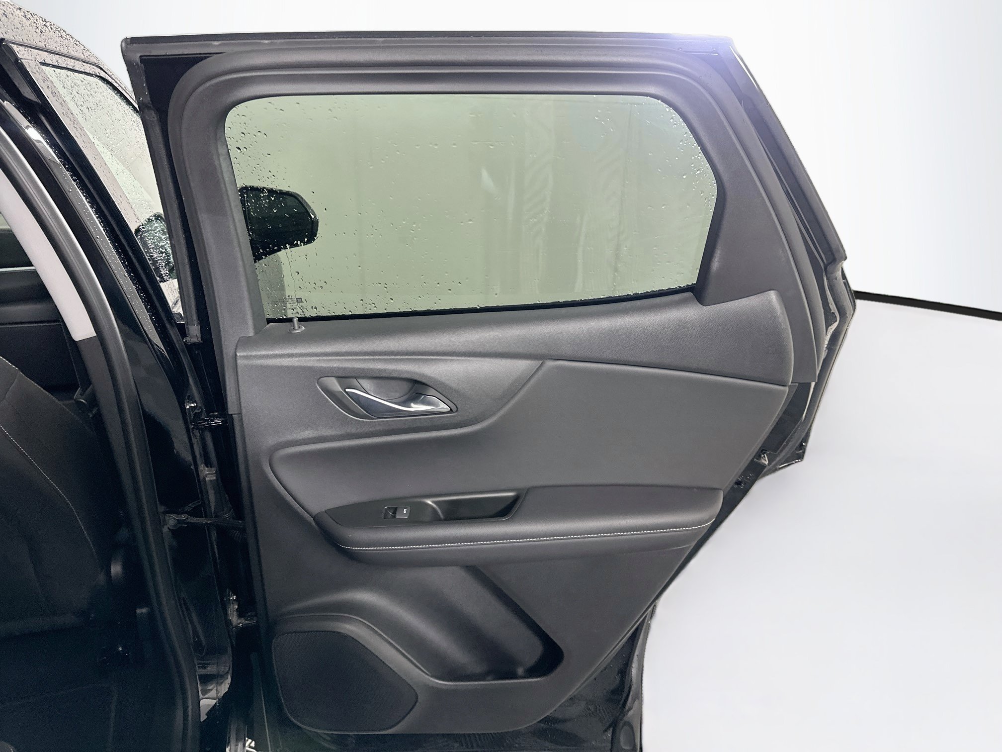 Used 2026 Chevrolet Blazer LT FWD image 29