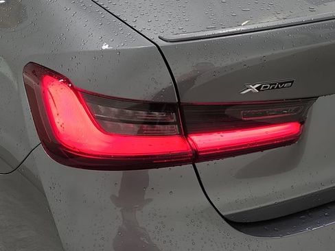 Certified 2023 BMW 330i xDrive Sedan w/ M Sport Package AWD/4WD image 29