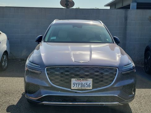 Certified 2026 Genesis GV70 2.5T Select AWD/4WD image 2
