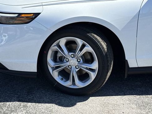 New 2025 Honda Accord LX image 36