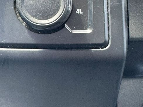 Used 2017 Ford F150 XL w/ Equipment Group 101A Mid image 26