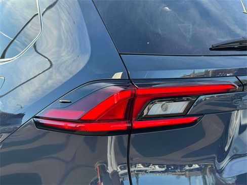 Used 2026 Toyota Grand Highlander XLE image 10