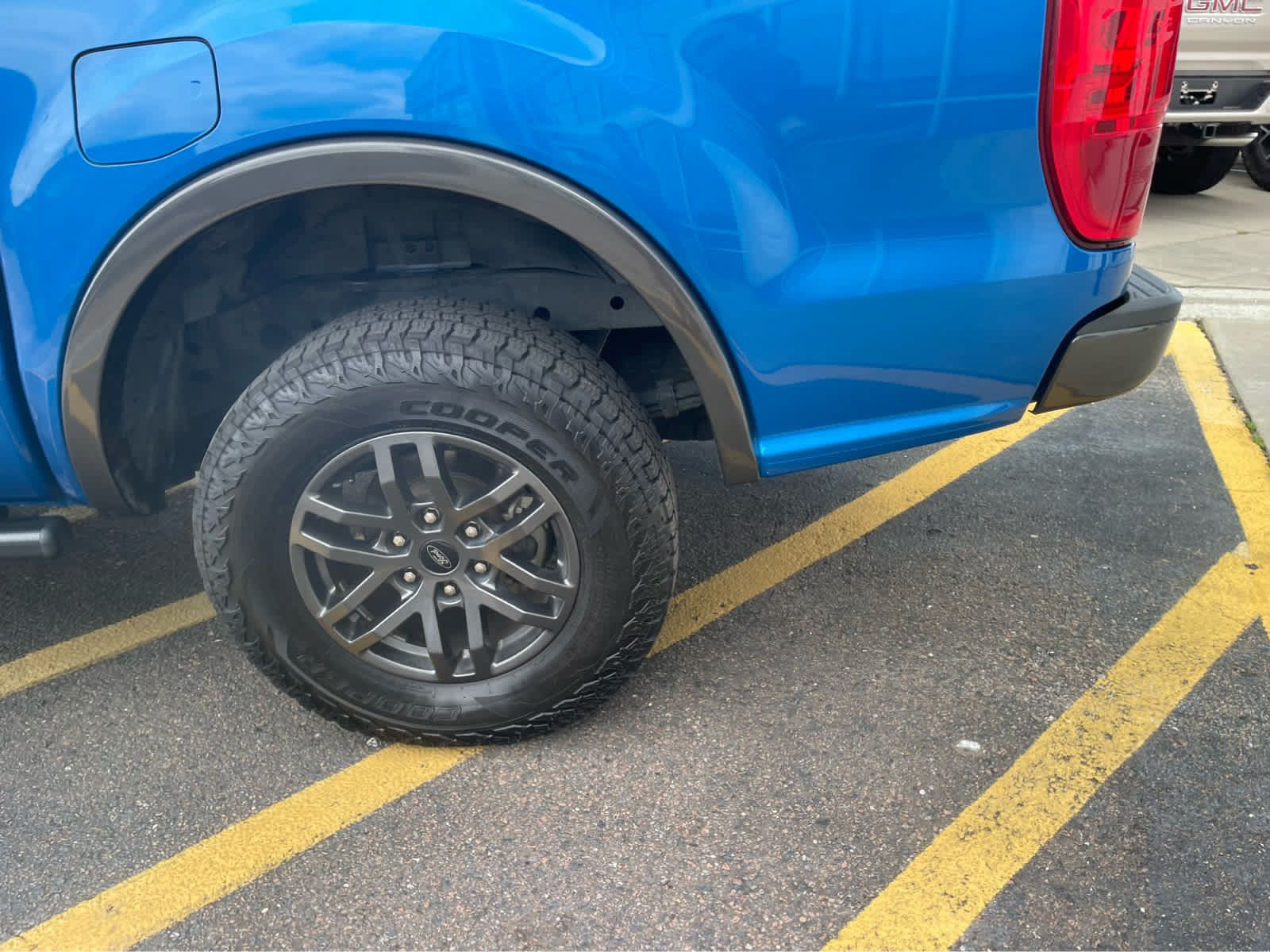 Used 2021 Ford Ranger Lariat w/ Tremor Off-Road Package AWD/4WD image 8