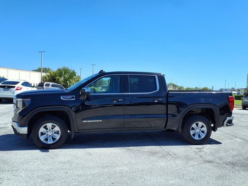 Used 2024 GMC Sierra 1500 SLE AWD/4WD image 4