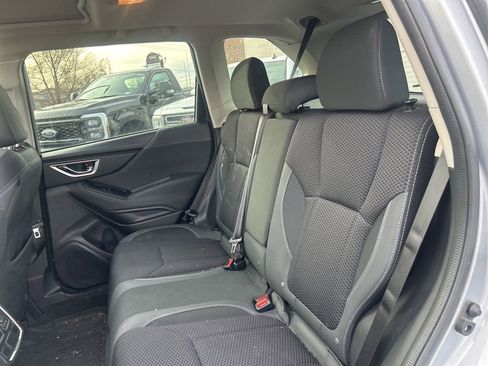 Used 2021 Subaru Forester Premium image 10