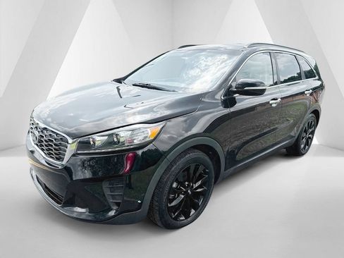 Used 2020 Kia Sorento S FWD image 3