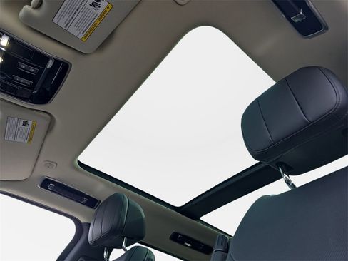 New 2026 Land Rover Range Rover SE image 31