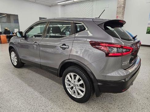 Used 2020 Nissan Rogue Sport S w/ Appearance Package FWD image 6