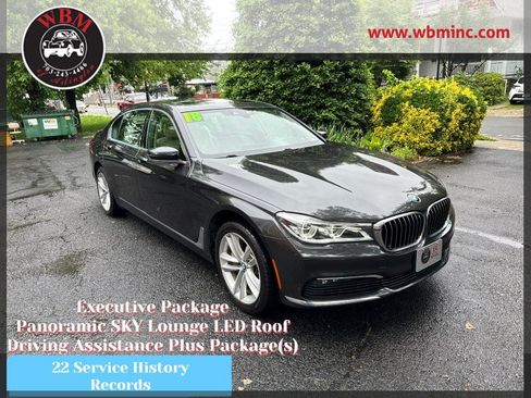 Used 2018 BMW 750i xDrive AWD/4WD image 1