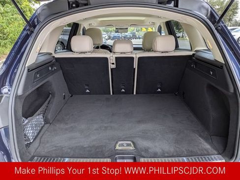 Used 2022 Mercedes-Benz GLC 300 4MATIC image 12