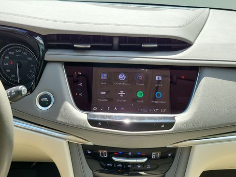 Used 2024 Cadillac XT5 Premium Luxury w/ Technology Package AWD/4WD image 14