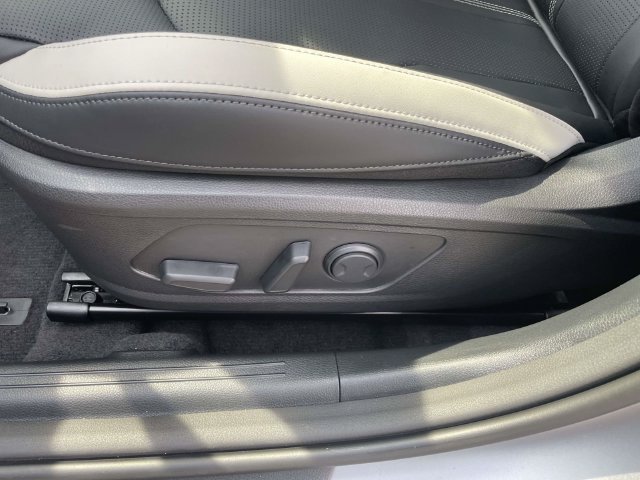 New 2026 Kia K5 GT-Line w/ GT-Line Premium Package FWD image 16