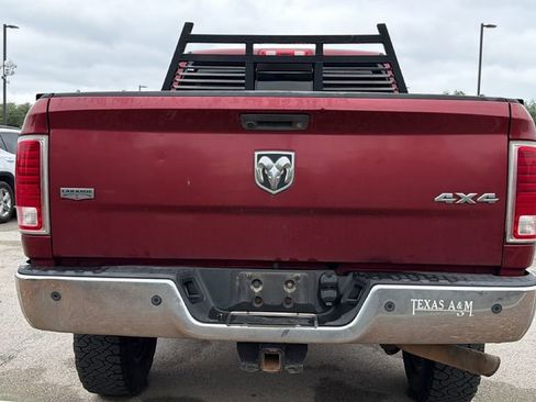Used 2014 RAM 2500 Laramie AWD/4WD image 9