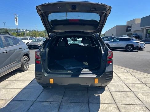 Used 2022 Subaru Outback Wilderness AWD/4WD image 10