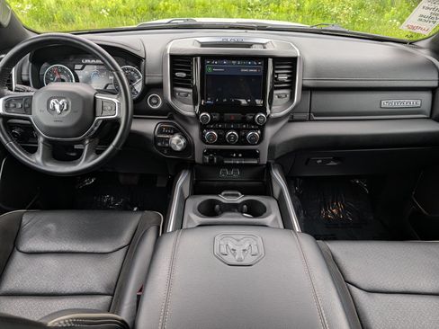 Used 2023 RAM 1500 Laramie AWD/4WD image 10